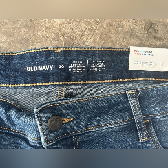 NWT Old Navy High Rise Rockstar Super Skinny Jeans Size 20 - Picture 4 of 5